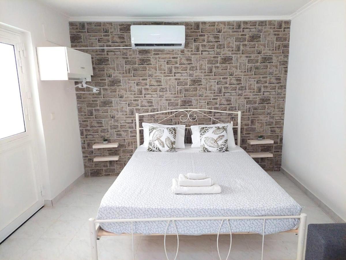 S For Studio - Detached, Close To City Center Chania  Exterior photo