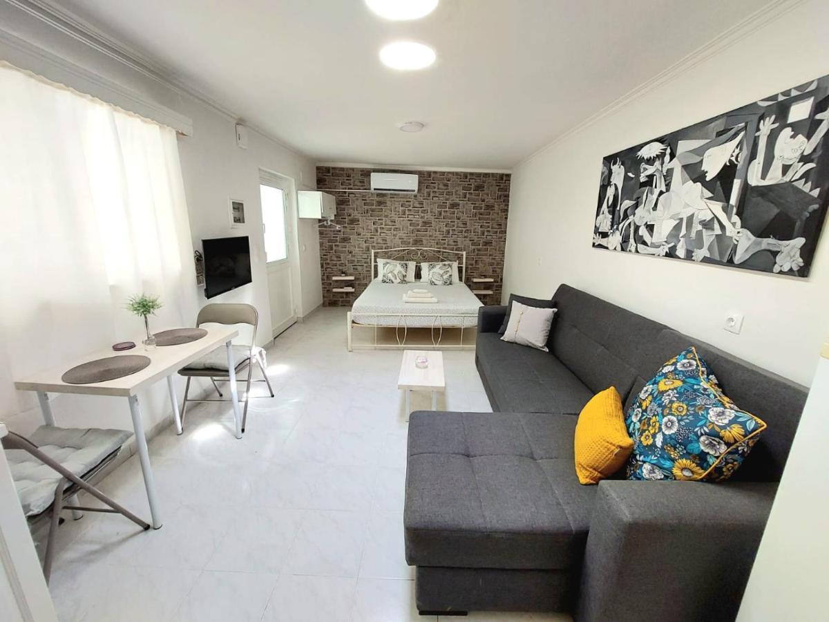 S For Studio - Detached, Close To City Center Chania  Exterior photo